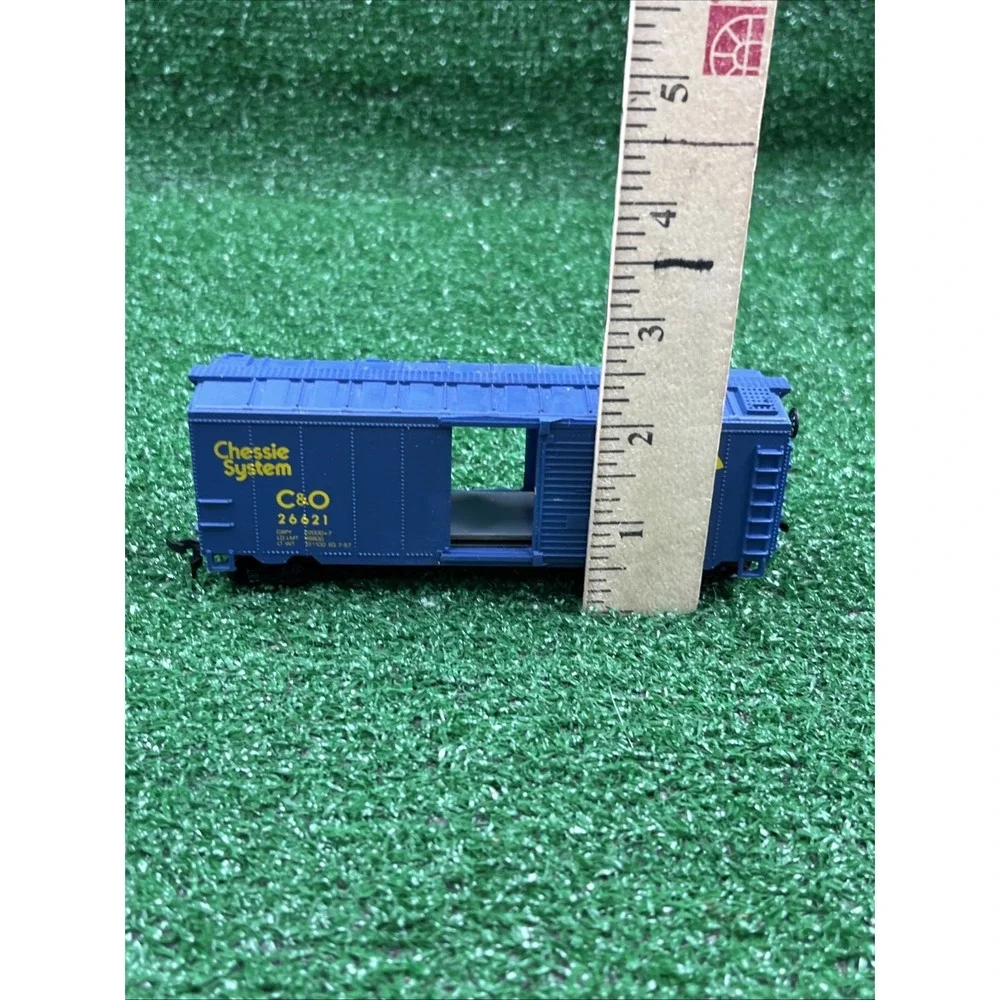 HO Scale Lot Of4 Train Cars Plastic Southern Pacific Chessie System The Katy APL